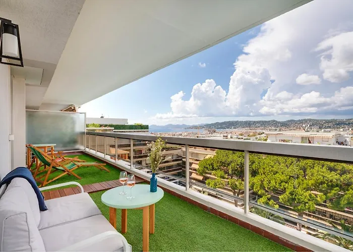 Coup De Coeur! Vue Mer! Terrasse Dangle!